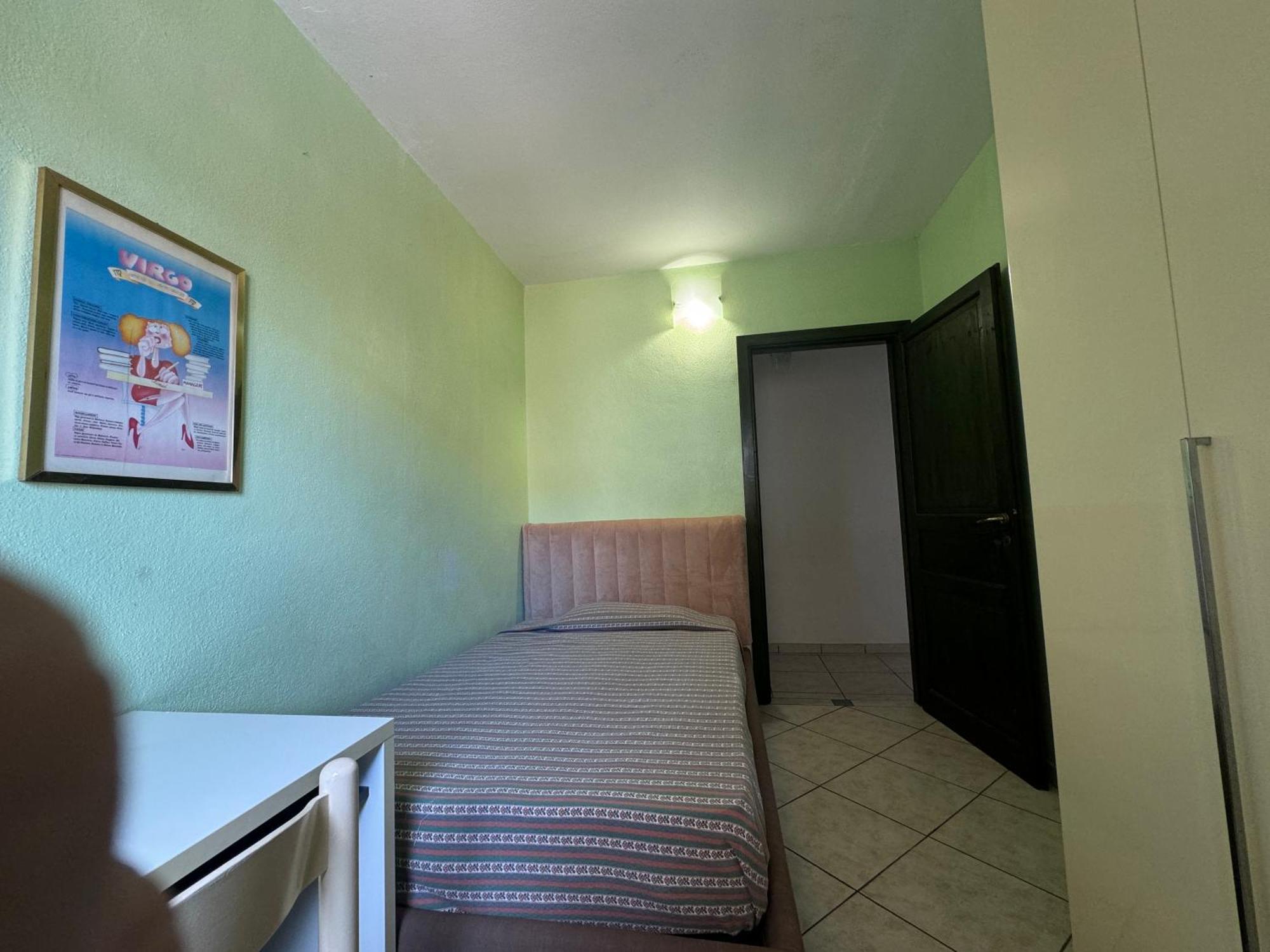 Apartment Pm 20 Via Alessandro Nanni